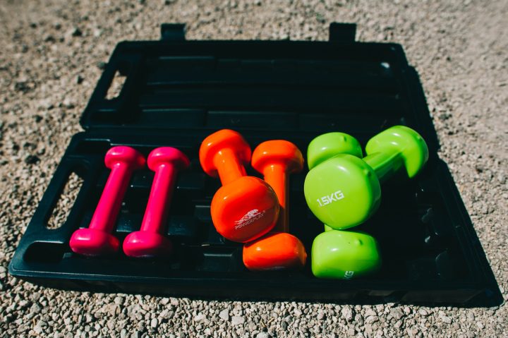 Набір гантелей в кейсі 6 кг. PowerPlay 4103 Fitness Dumbells (2шт.*0,5кг. 2шт.*1кг. 2шт.*1,5кг.) - Зображення 8
