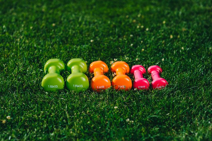 Набір гантелей в кейсі 6 кг. PowerPlay 4103 Fitness Dumbells (2шт.*0,5кг. 2шт.*1кг. 2шт.*1,5кг.) - Зображення 9