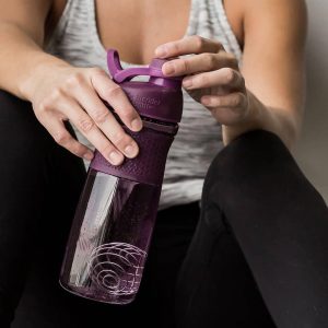 Шейкер спортивний (пляшка) BlenderBottle SportMixer Twist 28oz/820ml Plum - Зображення 4