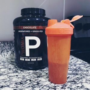 Шейкер спортивний BlenderBottle Classic Loop 28oz/820ml Coral - Зображення 5