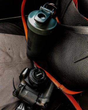 Шейкер спортивний BlenderBottle Classic Loop 28oz/820ml Black - Зображення 8