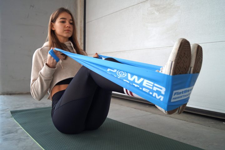 Стрічка-еспандер для спорту та реабілітації Power System PS-4121 Flat Stretch Band Level 1 Blue (5-15кг.) - Зображення 6