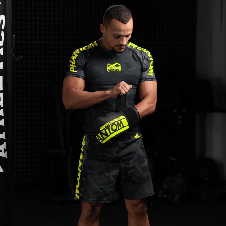 Боксерські рукавиці Phantom APEX Elastic Neon Black/Yellow 14 унцій (Бинти 4м. в подарунок) - Зображення 7