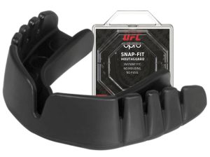 Капа OPRO Snap-Fit UFC доросла (вік 11+) Black (ufc.002257001) - Зображення 1