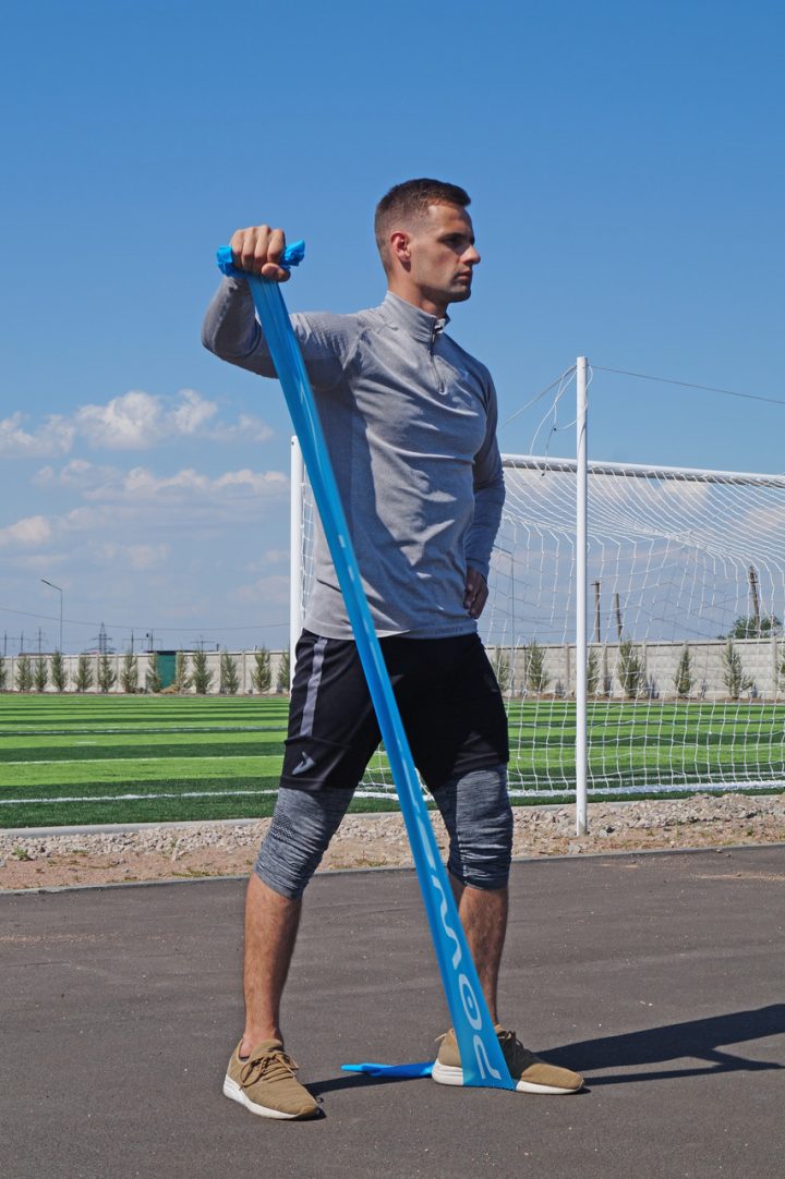 Стрічка-еспандер для фітнесу та реабілітації PowerPlay 4112 0.4мм MediBand Light Синя (6.8 кг) - Зображення 9