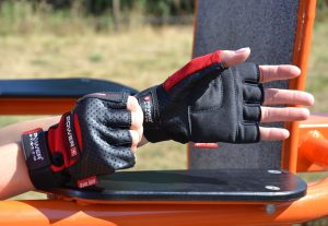 Рукавички для фітнесу Power System PS-2500 Power Plus Black/Red S - Зображення 9