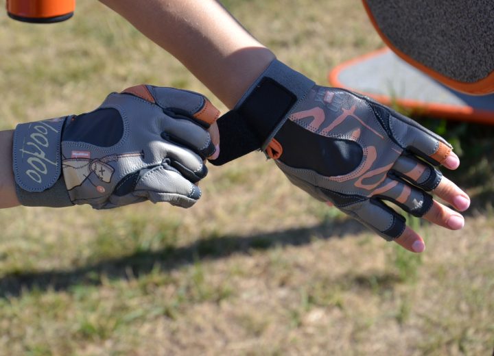 Рукавички для фітнесу MadMax MFG-921 Voodoo Light grey/orange S - Зображення 10