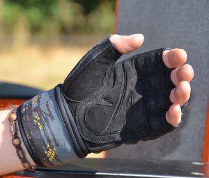 Рукавички для фітнесу MadMax MFG-880 Signature Black/Grey/Yellow L - Зображення 3