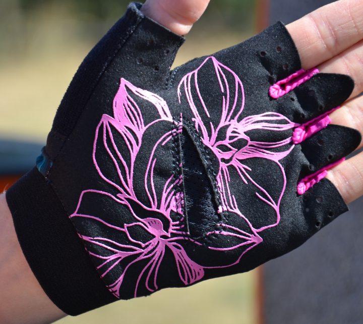 Рукавички для фітнесу MadMax MFG-770 Flower Power Gloves Black/Pink XS - Зображення 6