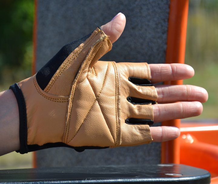 Рукавички для фітнесу MadMax MFG-444 Fitness Brown XXL - Зображення 5