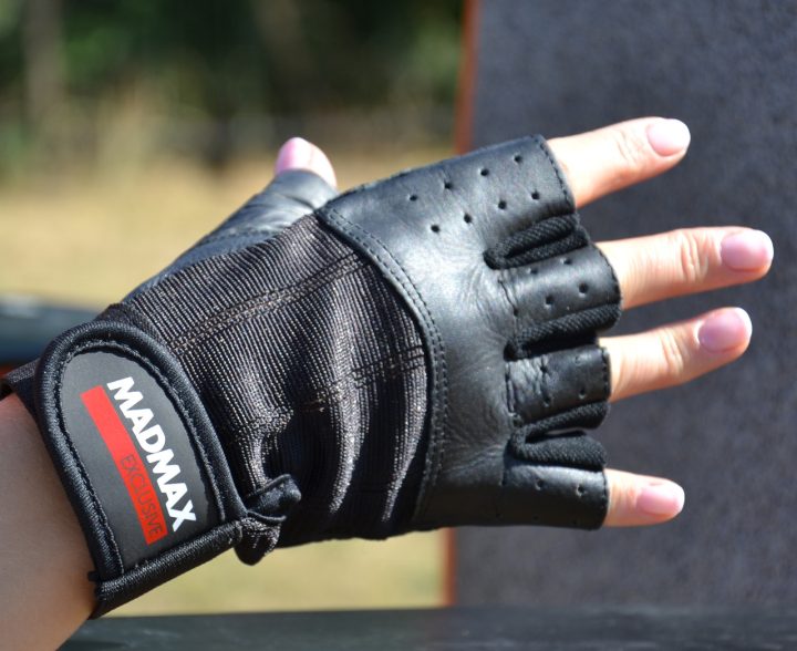 Рукавички для фітнесу MadMax MFG-248 Clasic Exclusive Black M - Зображення 2