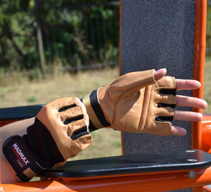 Рукавички для фітнесу MadMax MFG-248 Clasic Brown S - Зображення 7