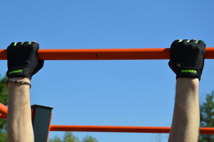 Рукавички для фітнесу MadMax MFG-251 Rainbow Green M - Зображення 10