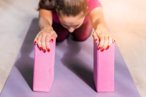 Блок для йоги PowerPlay 4006 Yoga Brick Рожевий - Зображення 4
