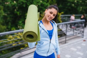 Килимок для йоги та фітнесу Power System PS-4014 PVC Fitness-Yoga Mat Green (173x61x0.6) - Зображення 6
