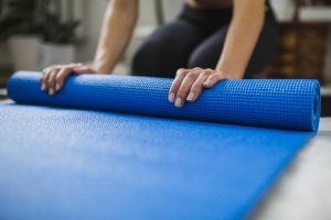 Килимок для йоги та фітнесу Power System PS-4014 PVC Fitness-Yoga Mat Blue (173x61x0.6) - Зображення 9