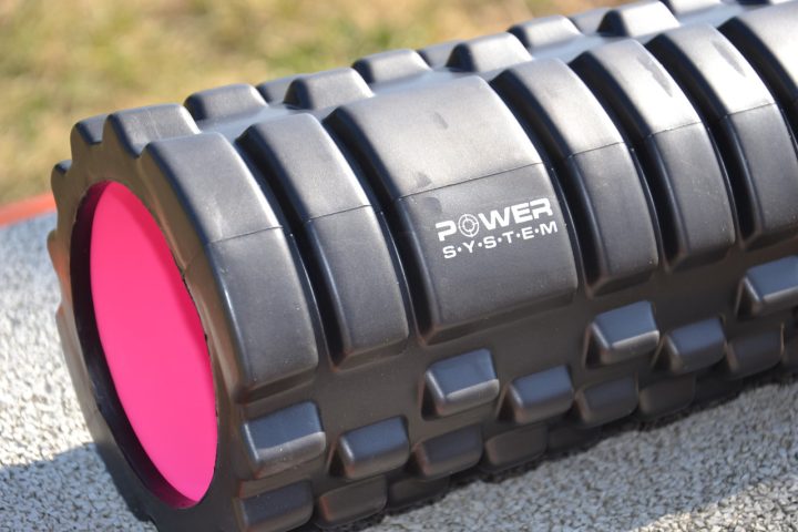 Масажний ролик (роллер) Power System PS-4050 Fitness Foam Roller Black/Pink (33x15см.) - Зображення 7