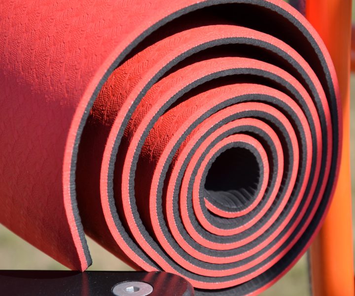 Килимок для йоги та фітнесу Power System PS-4060 TPE Yoga Mat Premium Red (183х61х0.6) - Зображення 9
