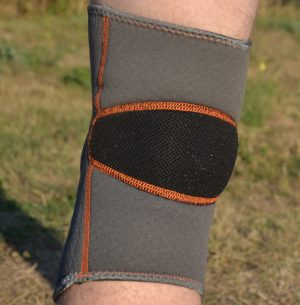 Наколінник MadMax MFA-297 Knee Support with Patella Stabilizer Dark Grey/Orange M - Зображення 7