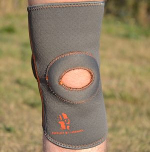 Наколінник MadMax MFA-297 Knee Support with Patella Stabilizer Dark Grey/Orange M - Зображення 10