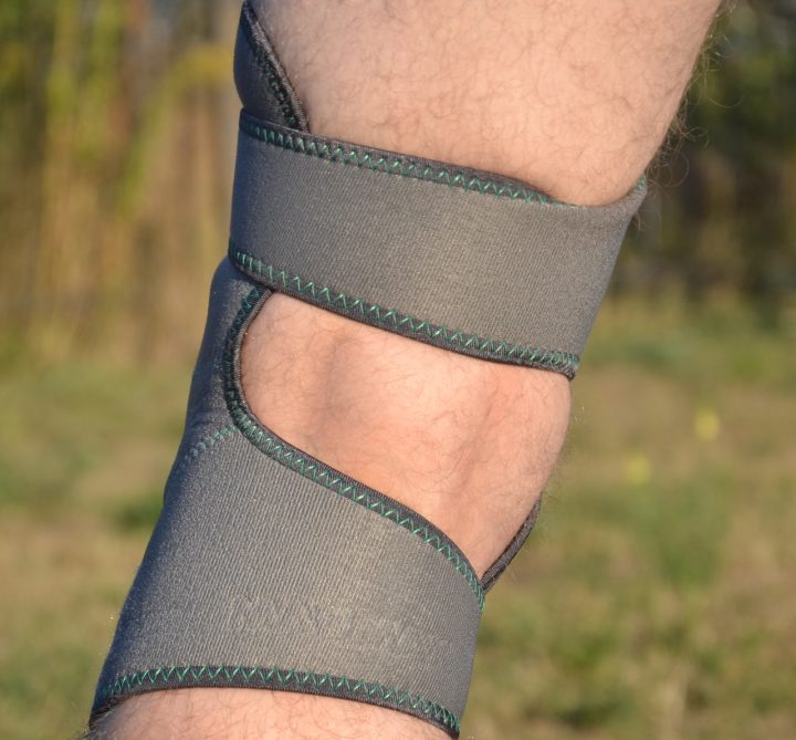 Наколінник MadMax MFA-295 Zahoprene Universal Knee Support Dark Grey/Green (1шт.) - Зображення 9