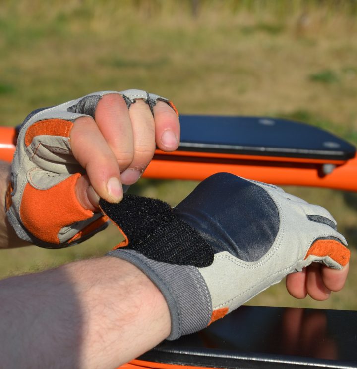 Рукавички для фітнесу MadMax MFG-850 Crazy Grey/Orange S - Зображення 10