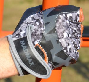 Рукавички для фітнесу MadMax MFG-831 Mti 83.1 Grey/Digital Camo L - Зображення 5