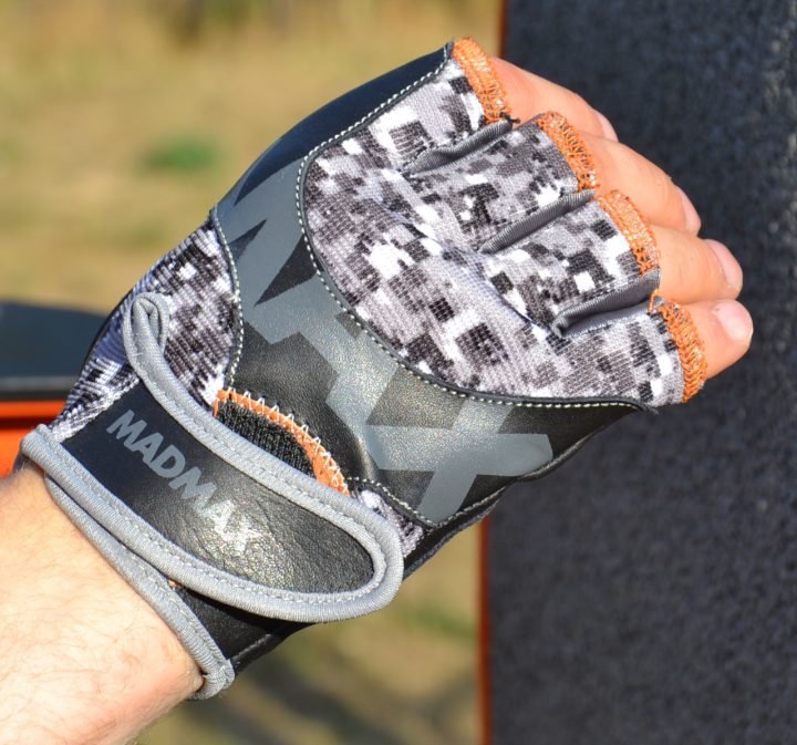 Рукавички для фітнесу MadMax MFG-831 Mti 83.1 Grey/Digital Camo M - Зображення 2