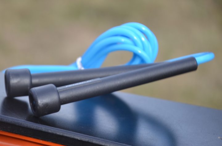 Скакалка PowerPlay 4201 Basic Jump Rope Синя (2,8m.) - Зображення 8