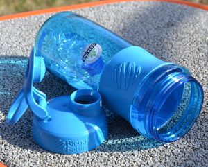 Шейкер спортивний (пляшка) BlenderBottle SportMixer Flip 28oz/820ml Cyan - Зображення 8