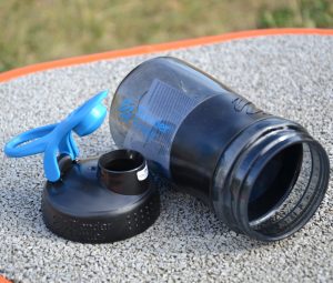 Шейкер спортивний (пляшка) BlenderBottle SportMixer Flip 20oz/590ml Black/Cyan - Зображення 9