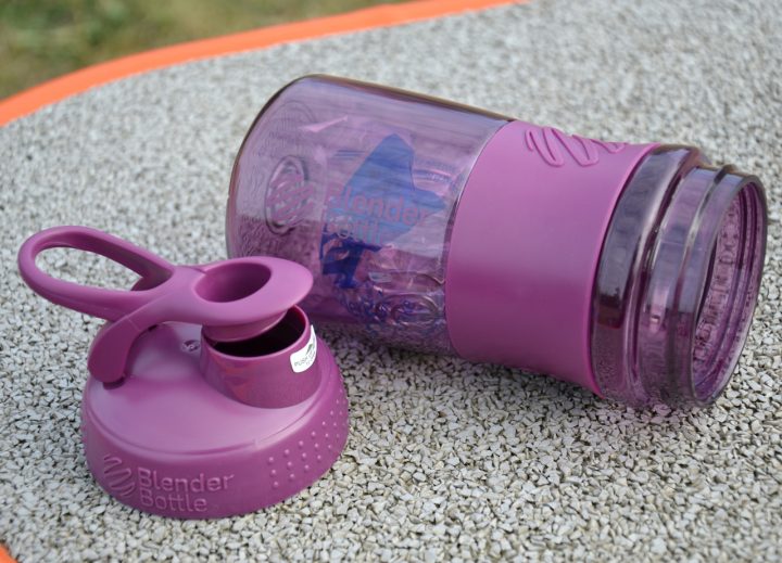 Шейкер спортивний (пляшка) BlenderBottle SportMixer Flip 20oz/590ml Plum - Зображення 9