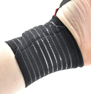 Кистьові бинти Power System PS-6000 Elastic Wrist Support Black/Red (пара) - Зображення 7