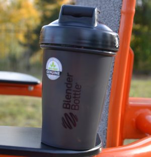 Шейкер спортивний BlenderBottle Original Classic 20oz/590ml Black - Зображення 4