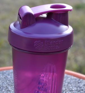 Шейкер спортивний BlenderBottle Original Classic 20oz/590ml Plum - Зображення 6