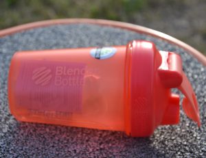 Шейкер спортивний BlenderBottle Original Classic 20oz/590ml Coral - Зображення 10
