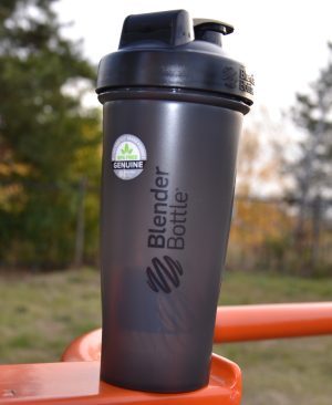 Шейкер спортивний BlenderBottle Original Classic 28oz/820ml Black - Зображення 5