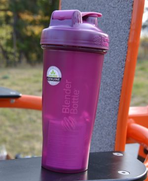 Шейкер спортивний BlenderBottle Original Classic 28oz/820ml Plum - Зображення 3