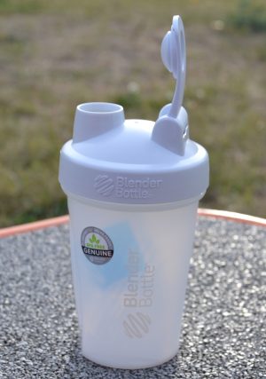 Шейкер спортивний BlenderBottle Original Classic 20oz/590ml White - Зображення 4
