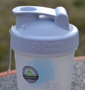 Шейкер спортивний BlenderBottle Original Classic 20oz/590ml White - Зображення 6