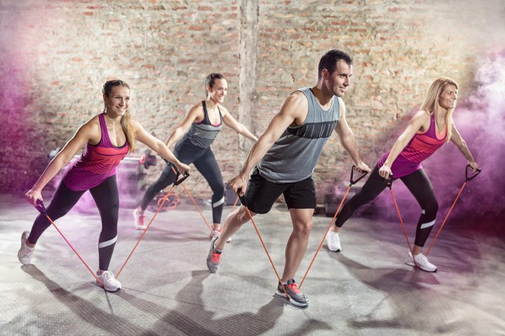 Трубчастий еспандер для фітнесу з ручками U-POWEX Latex resistance tube 30LB Red (13.5кг.) - Зображення 10