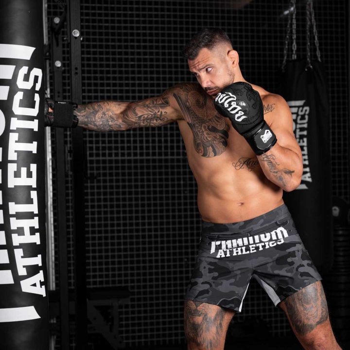 Боксерські рукавиці Phantom Muay Thai Black 12 унцій (бинти в подарунок) - Зображення 9