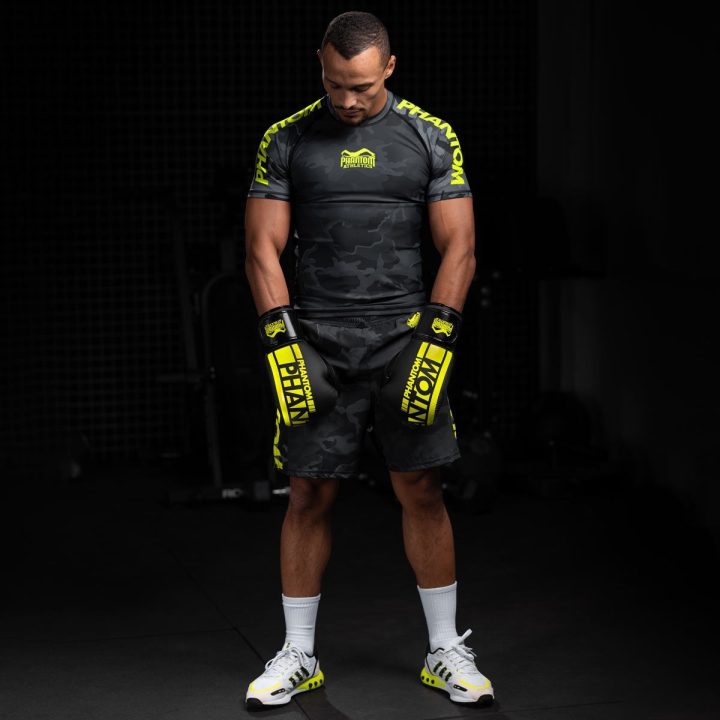 Боксерські рукавиці Phantom APEX Elastic Neon Black/Yellow 16 унцій (Бинти 4м. в подарунок) - Зображення 4