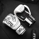 Боксерські рукавиці Phantom Muay Thai White 16 унцій (бинти в подарунок) - Зображення 10