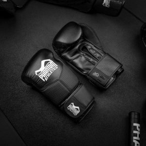 Боксерські рукавиці Phantom RIOT Pro Black 16 унцій (бинти в подарунок) - Зображення 9