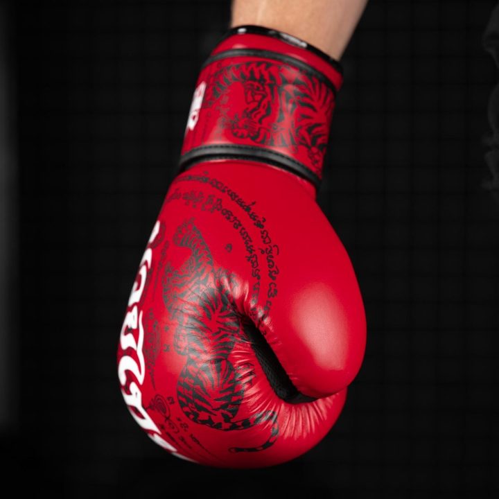 Боксерські рукавиці Phantom Muay Thai Red 12 унцій (бинти в подарунок) - Зображення 7