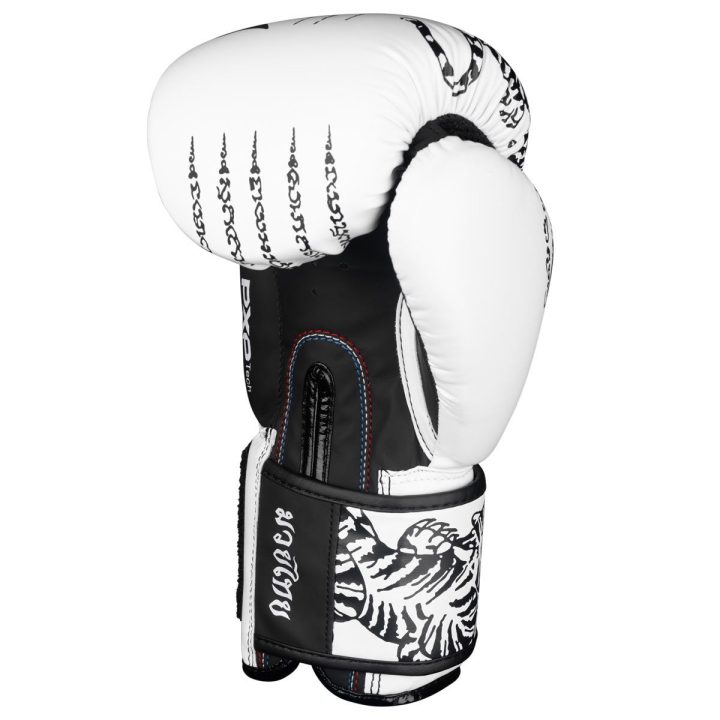 Боксерські рукавиці Phantom Muay Thai White 10 унцій (бинти в подарунок) - Зображення 6