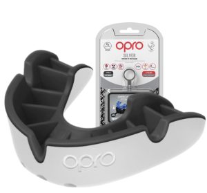 Капа OPRO Silver доросла (вік 11+) White/Black (art.102502005) - Зображення 1