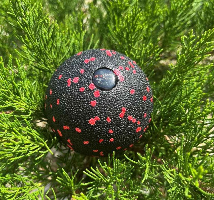 Масажний м'яч PowerPlay PP-4350 Epp Massage Ball (d8) Чорно/Червоний - Зображення 5