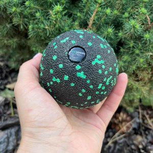 Масажний м'яч PowerPlay PP-4351 Epp Massage Ball (d10) Чорно/Зелений - Зображення 5